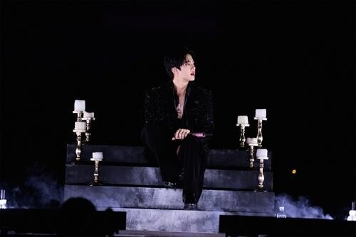 APEC보다 BTS?… 멕시코 경제장관, 진 팬콘서트 관람 ‘K팝 외교’ 화제