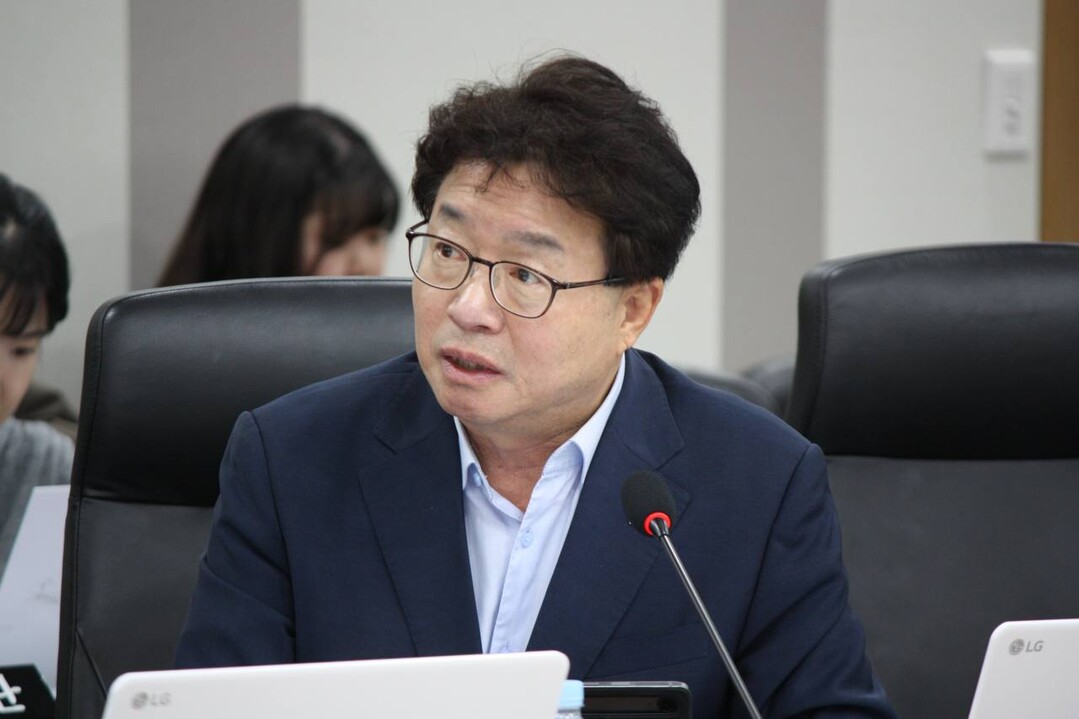 국정감사에서 질의하는 염태영 의원 /의원실