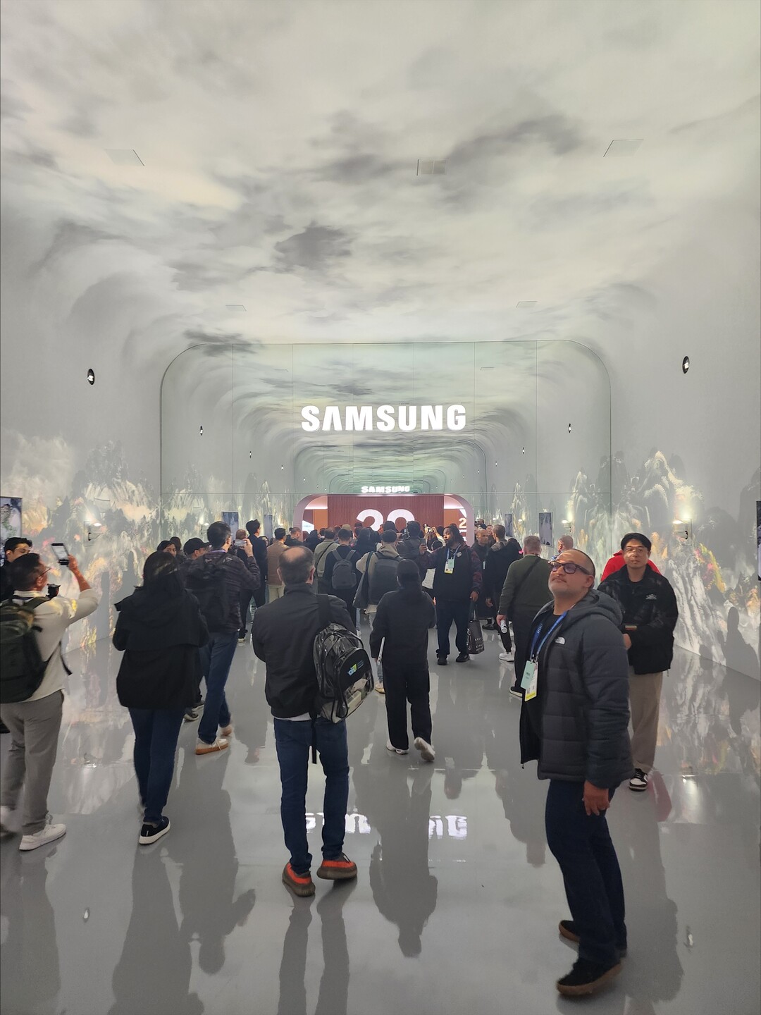 CES 삼성 전시관, 글로벌 파트너사·크리에이터로