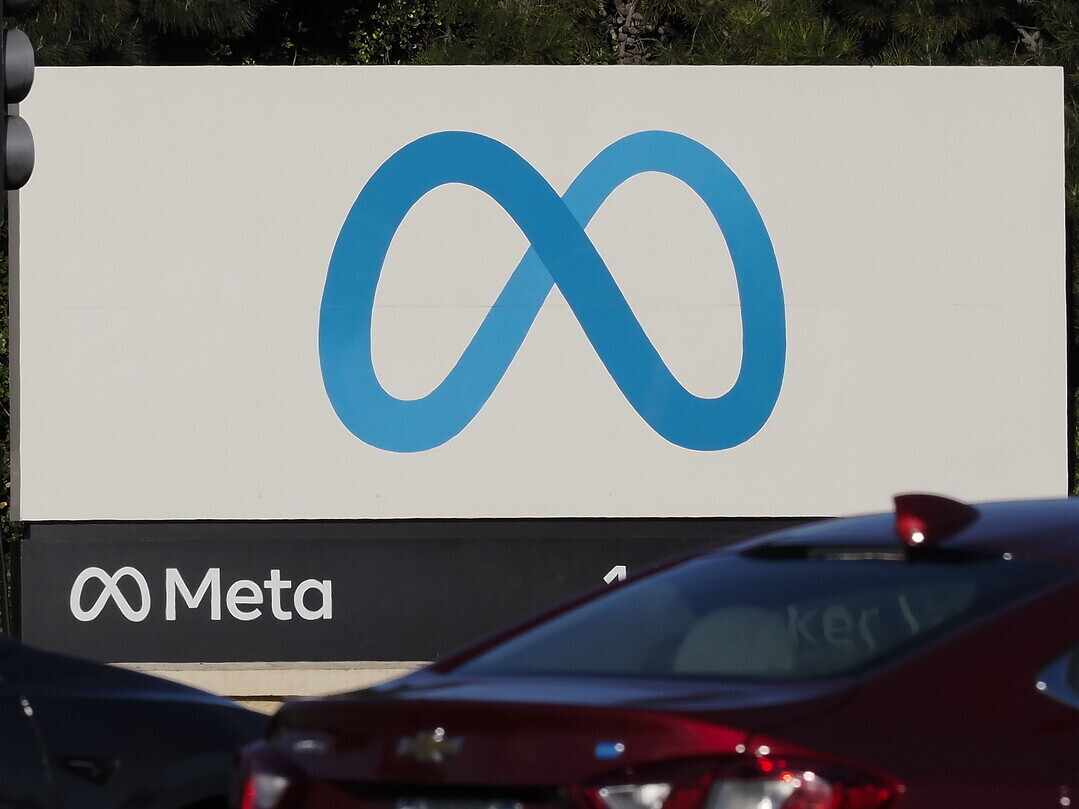 페북·인스타, 청소년들 'AI캐릭터와 채팅' 차단