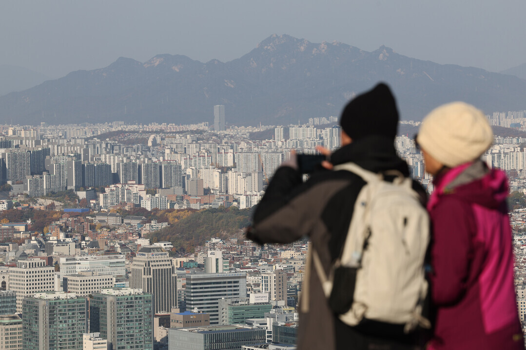 남산에서 바라본 서울 시내 아파트 모습 /연합뉴스