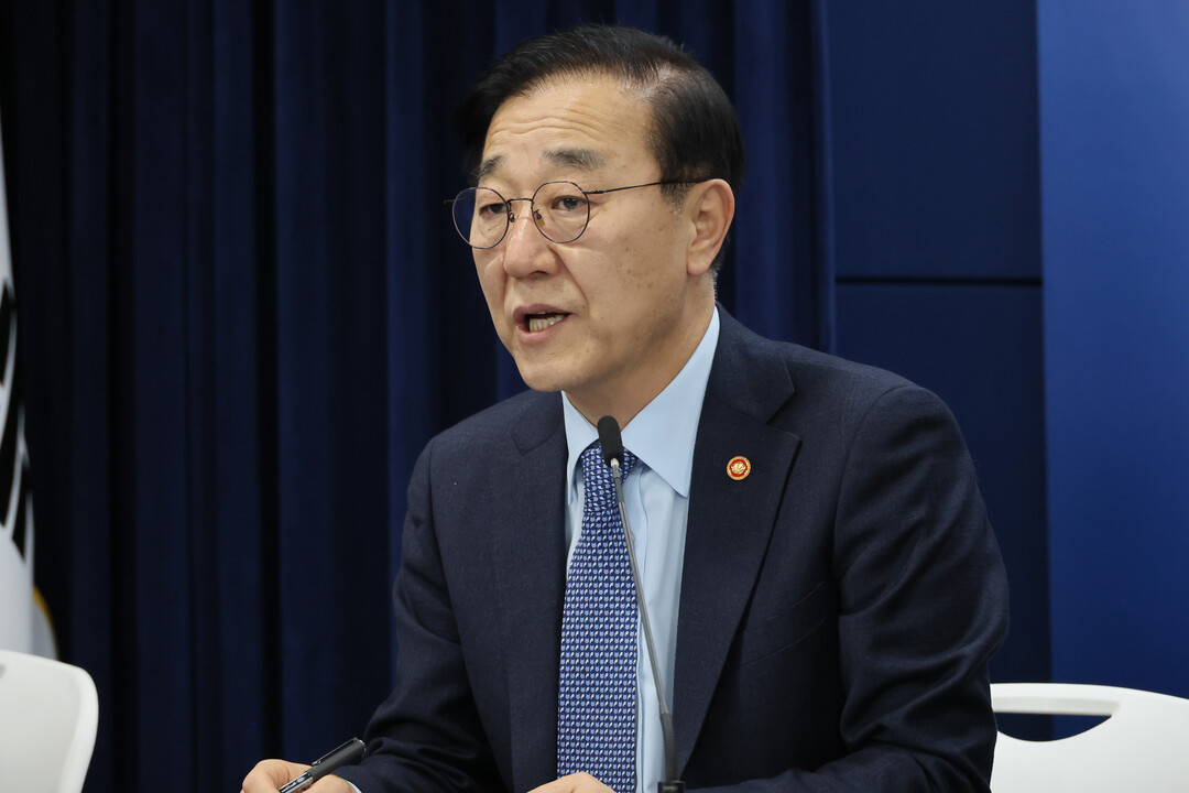 국토장관 "강남3구 매물 10%대로 늘어…정상화 첫 신호"