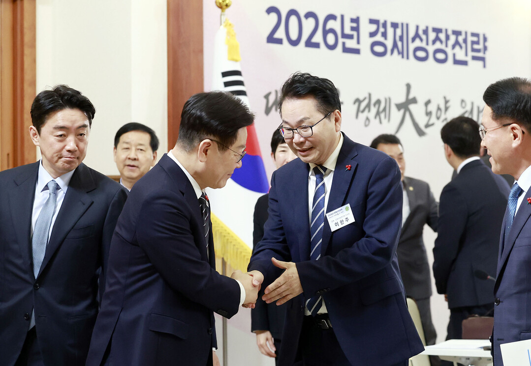 이한주 대통령특보 “강남 부동산은 위험 자산…보유세 높이고 거래세 낮춰야”