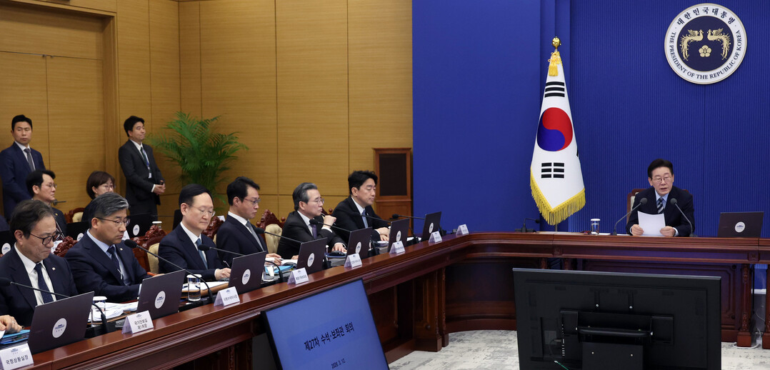 李대통령, "BTS 콘서트 '바가지 상술'은 국가적 망신…엄담하라”