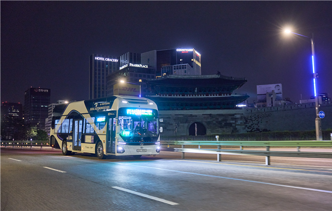 서울시, 새벽 자율주행버스  ‘A504’ 개통…동서남북 새벽길 네트워크 완성
