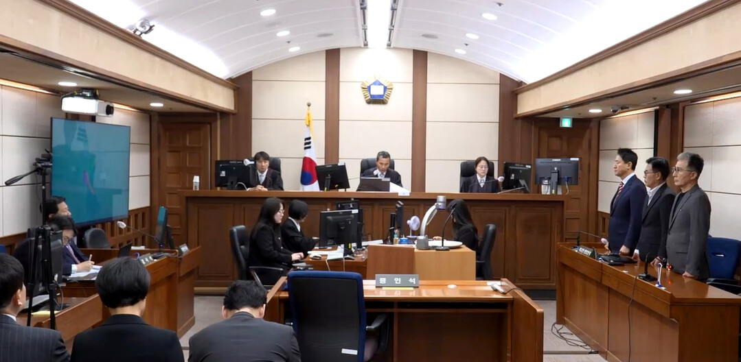 오세훈 시장, ‘명태균 여론조사 비용 대납 의혹’ 2심 무죄